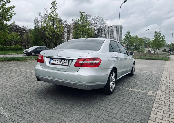 Mercedes-Benz Klasa E cena 49900 przebieg: 175000, rok produkcji 2009 z Poznań małe 596